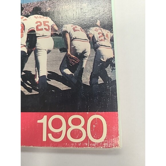 Vintage 1980 The Official American League Red Book 51st Annual Edition Baseball - Picture 5 of 10